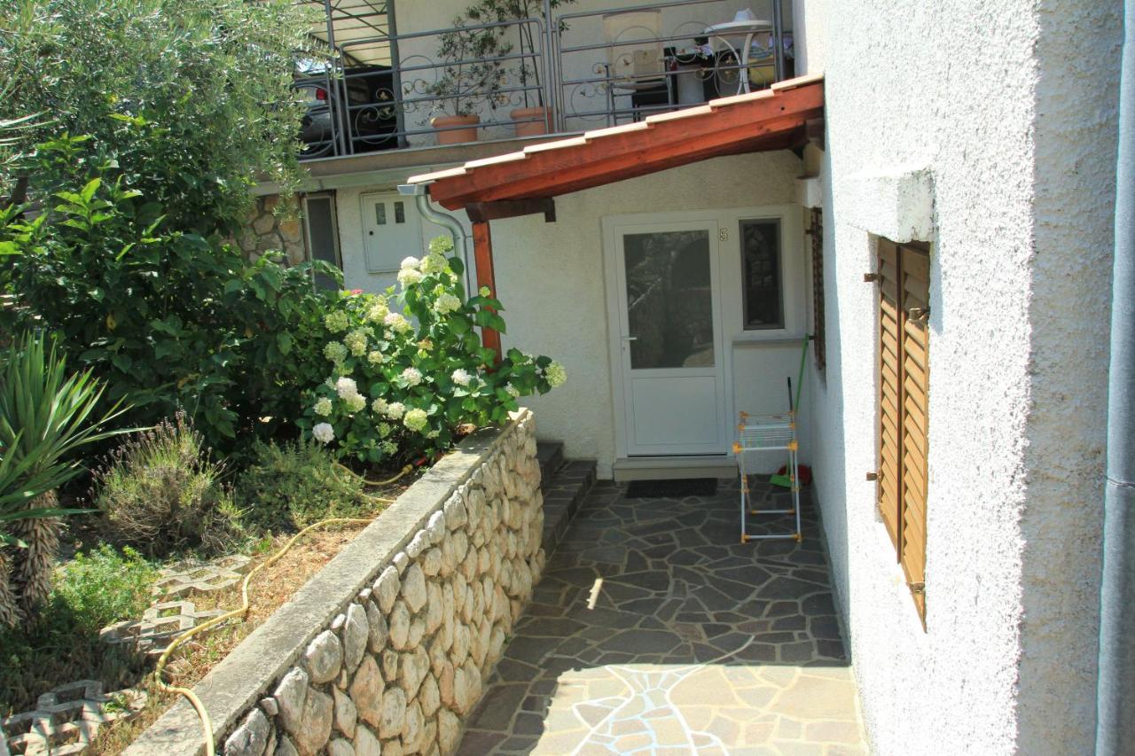 Apartmani Villa Kalinic Njivice Exterior foto